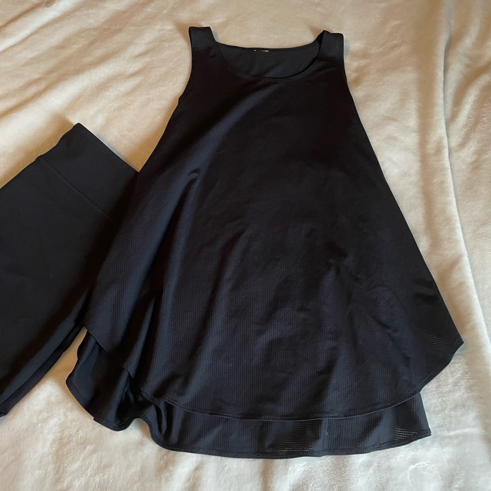 Fabletics bundle - Picture 2 of 4